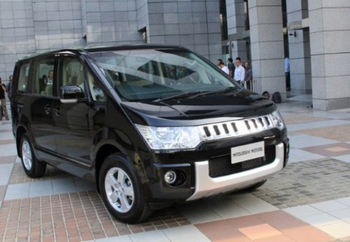 mitsubishi-delica-06