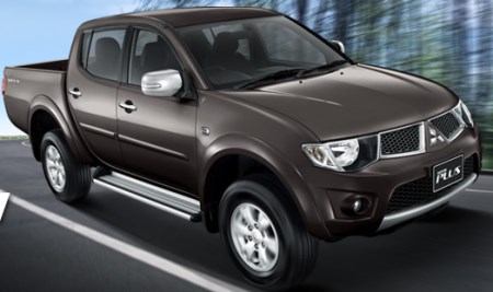 TRITON PLUS DOUBLE CAB 2.5 GLS A/T